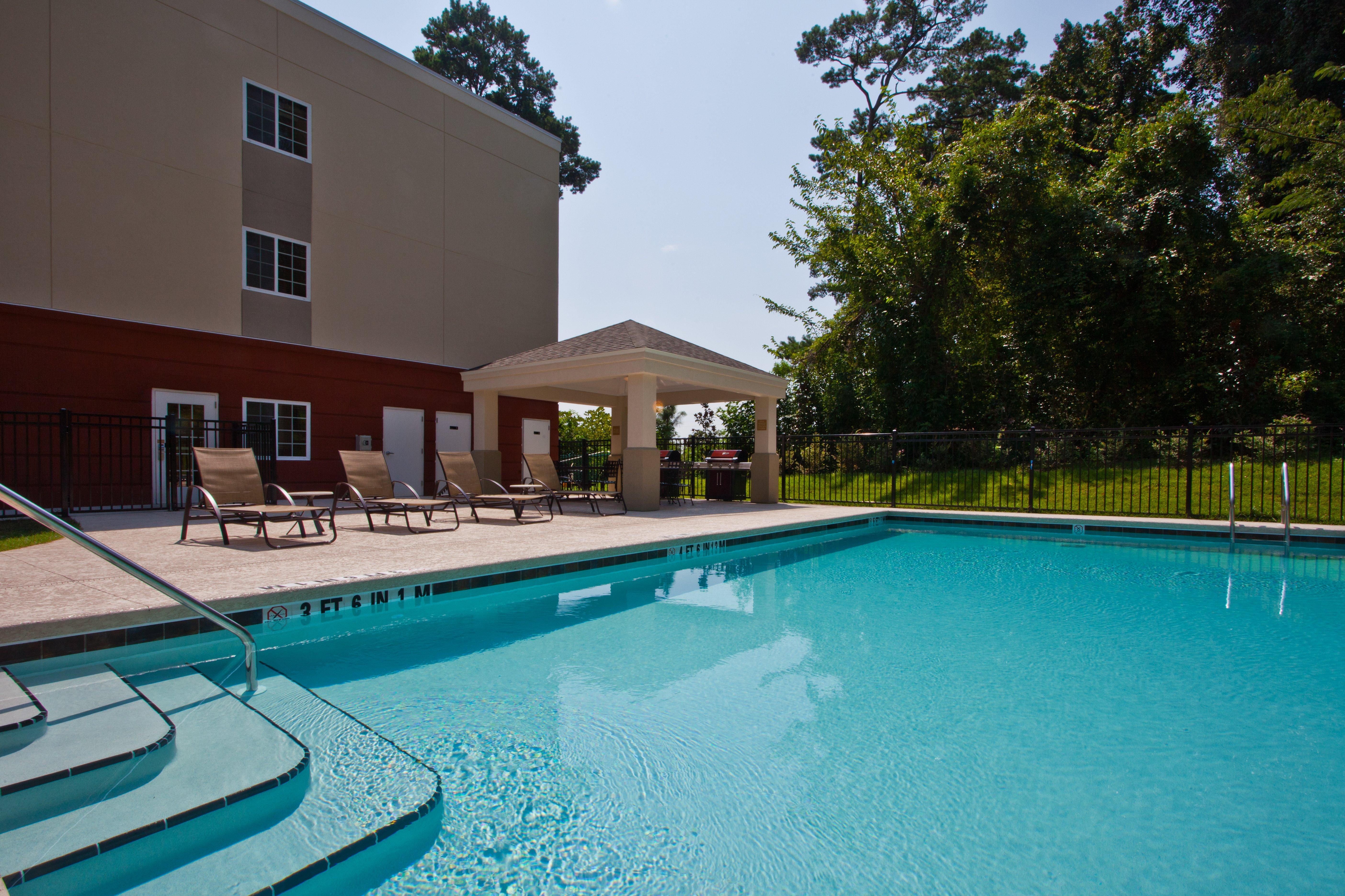 Candlewood Suites Tallahassee By Ihg Exterior foto